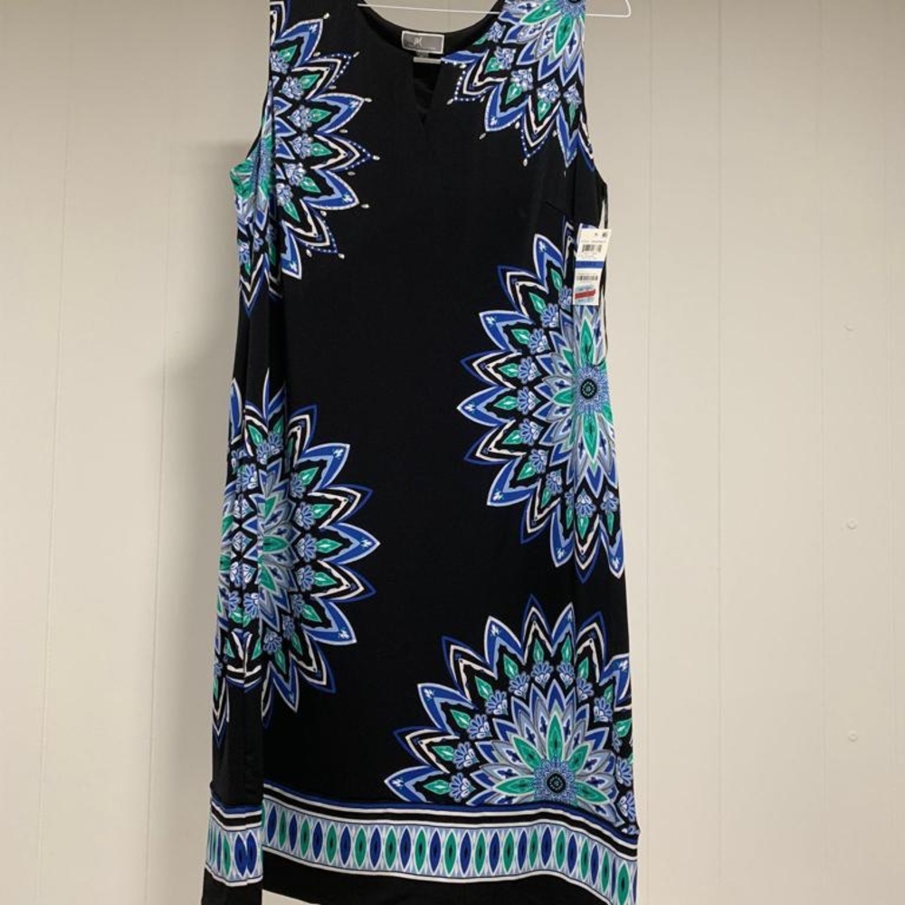 Black and Blue Patterned Sleeveless Dress